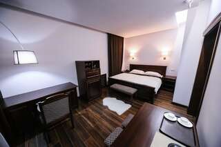Отель Dvin Hotel Павлодар Двухместный номер с 1 кроватью-1